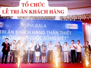 tổ chức tiệc tri ân khách hàng
