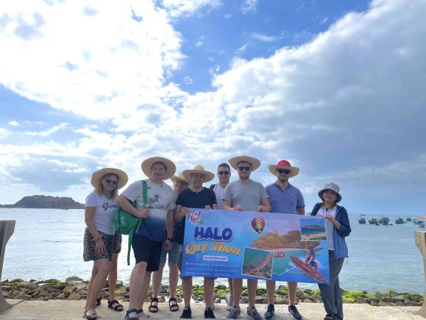 Tour hòn khô nửa ngày