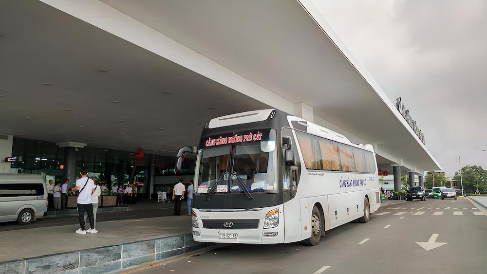 Xe bus cảng hàng không Phù Cát - Di chuyển từ sân bay về Quy Nhơn