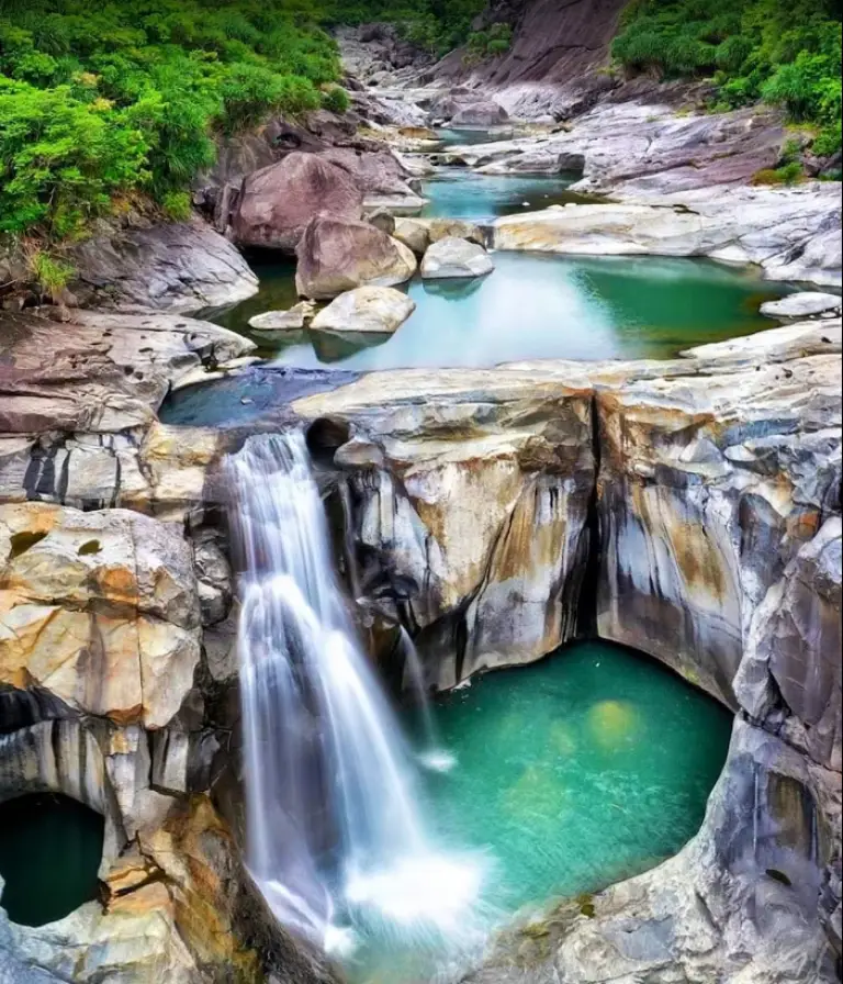 vực phun Phú Yên