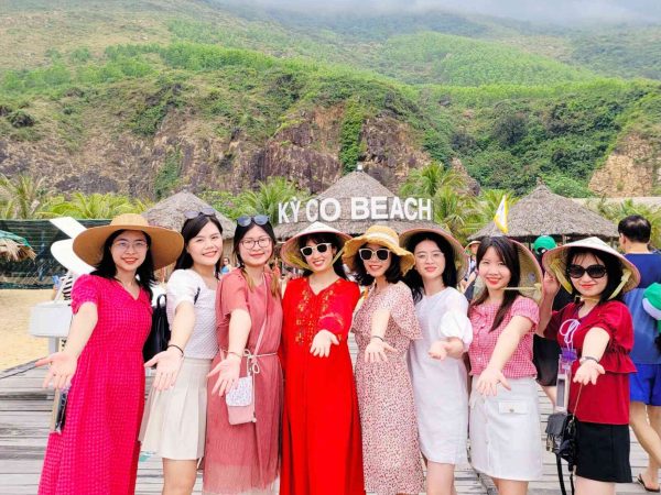 tour kỳ co eo gió
